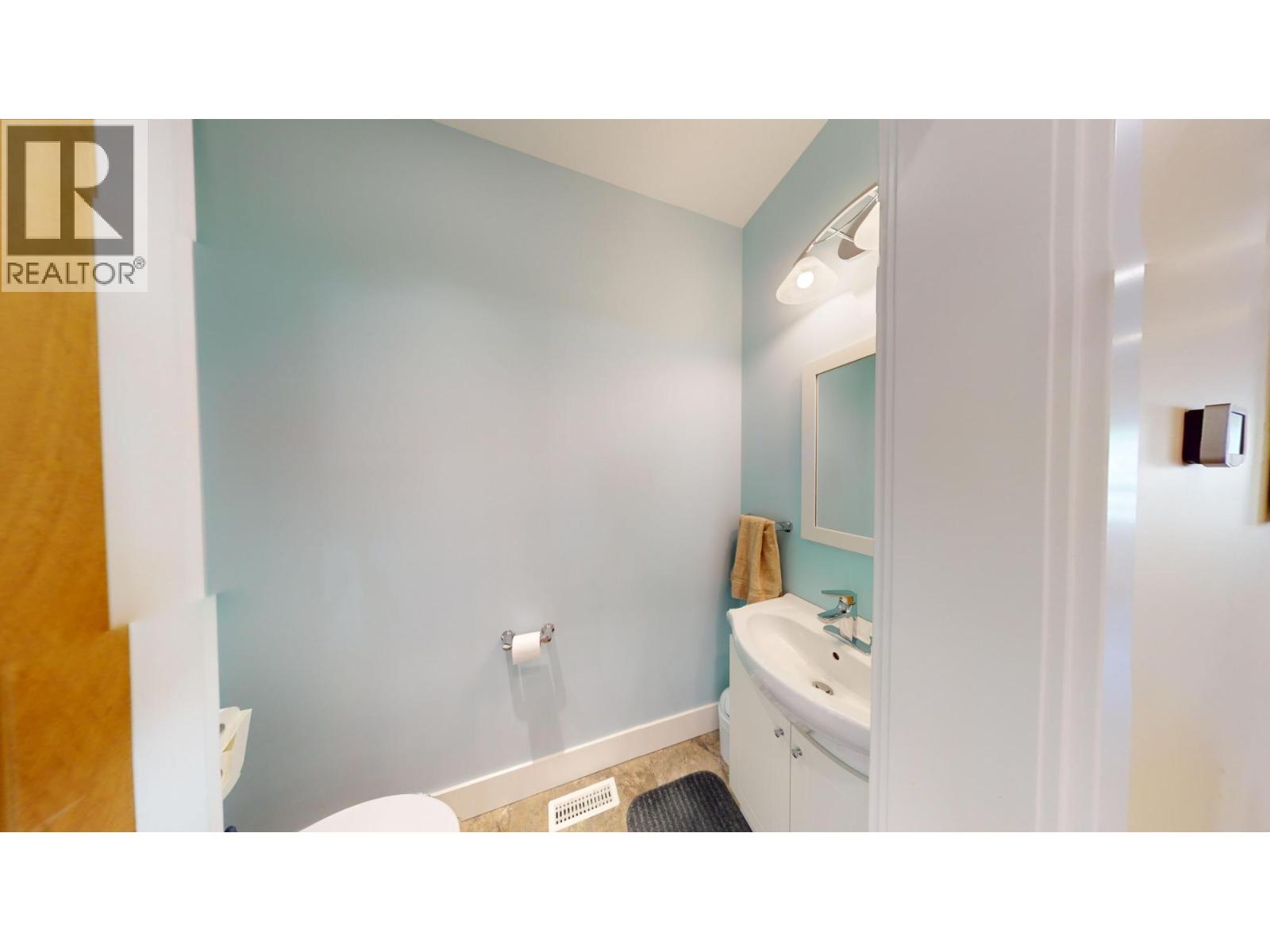 2475 Colin Crescent, Trail, British Columbia  V1R 4T4 - Photo 21 - 10350212
