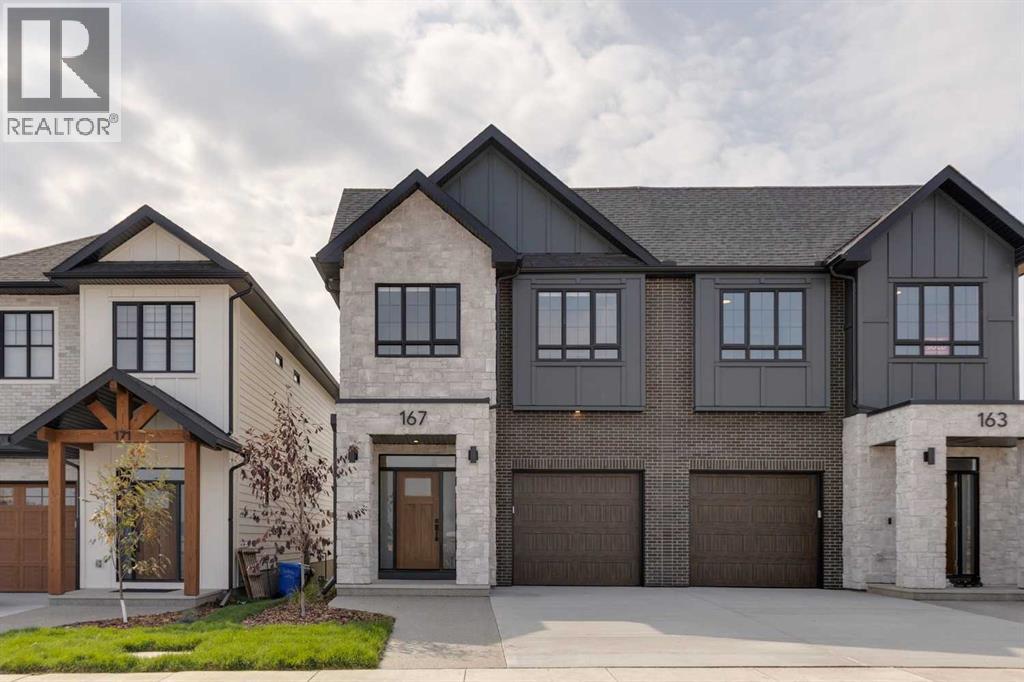 167 Greenwich Drive NW, Calgary, Alberta