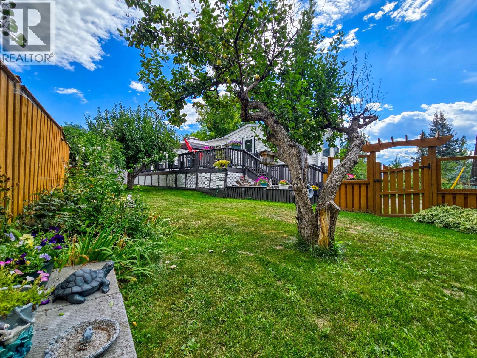 4789 Riverview Drive, edgewater, British Columbia