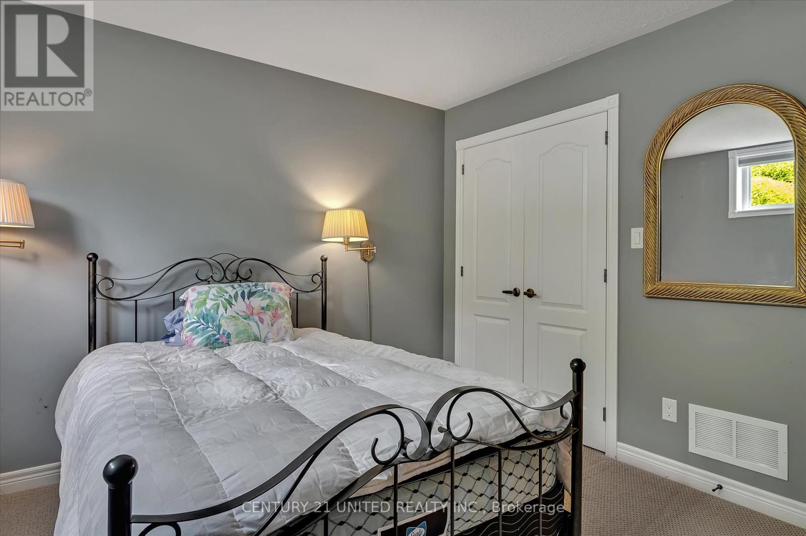194 - 301 Carnegie Avenue, Peterborough, Ontario  K9L 0G1 - Photo 34 - X12424601
