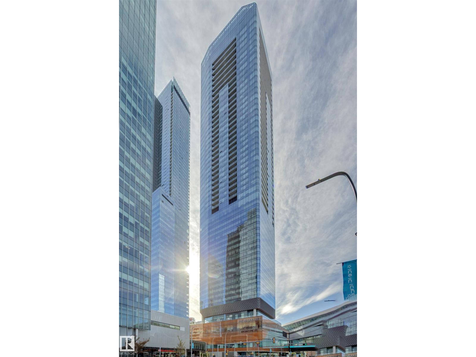 #5002 10360 102 St Nw Nw, Edmonton, Alberta  T5J 0K6 - Photo 2 - E4459307