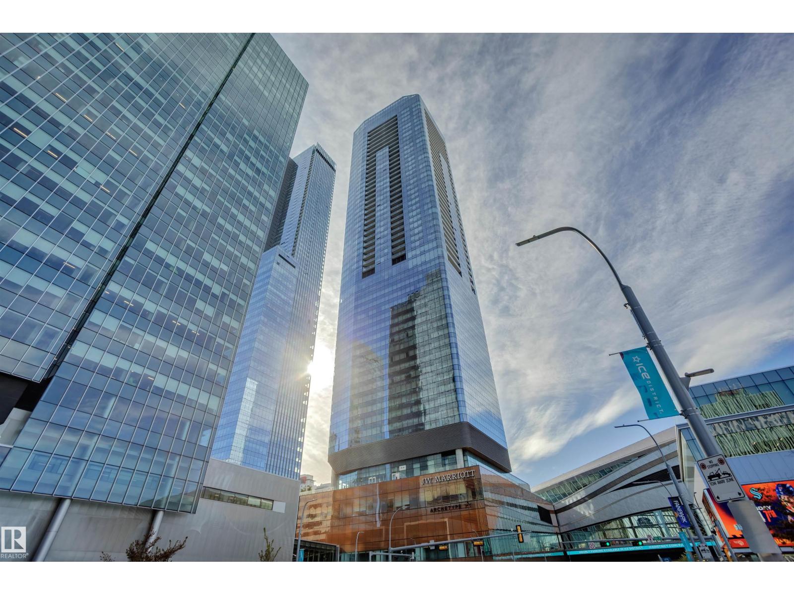 #5002 10360 102 St Nw Nw, Edmonton, Alberta  T5J 0K6 - Photo 3 - E4459307