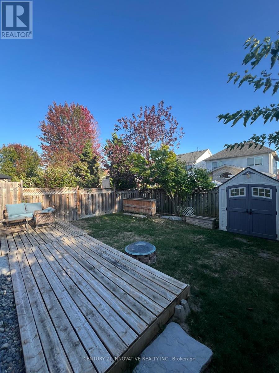 25 Blacksmith Lane, Whitby, Ontario  L1P 1N1 - Photo 19 - E12425090