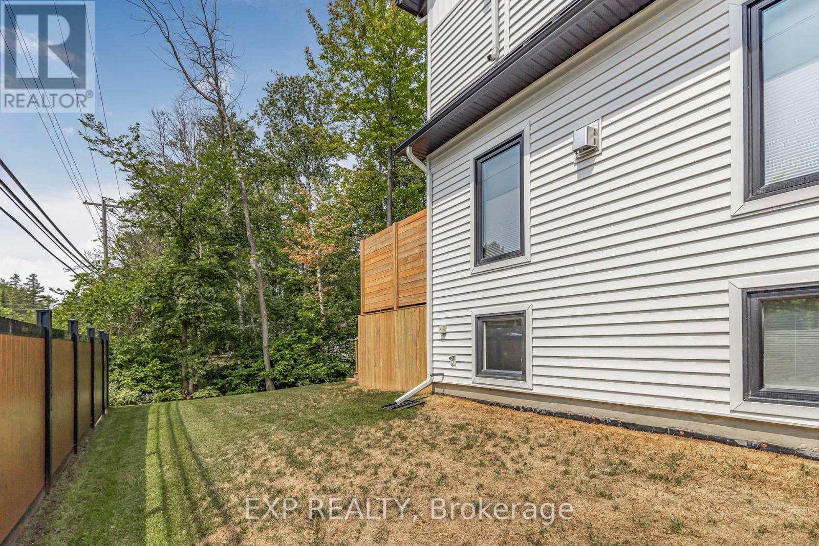 68 49th Street N, Wasaga Beach, Ontario  L9Z 1Y1 - Photo 32 - S12425051