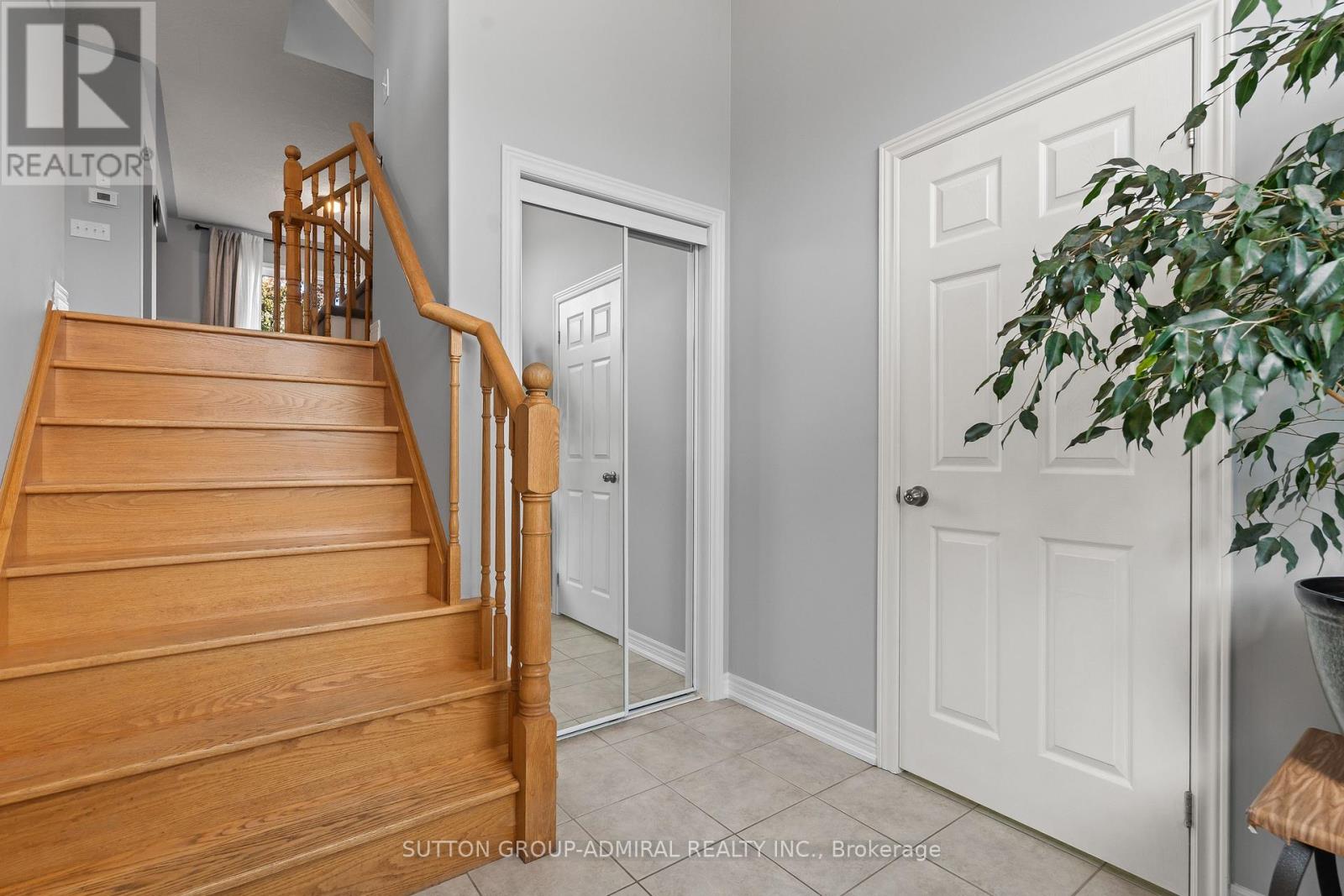 54 Pearl Drive, Orillia, Ontario  L3V 0A5 - Photo 8 - S12425066