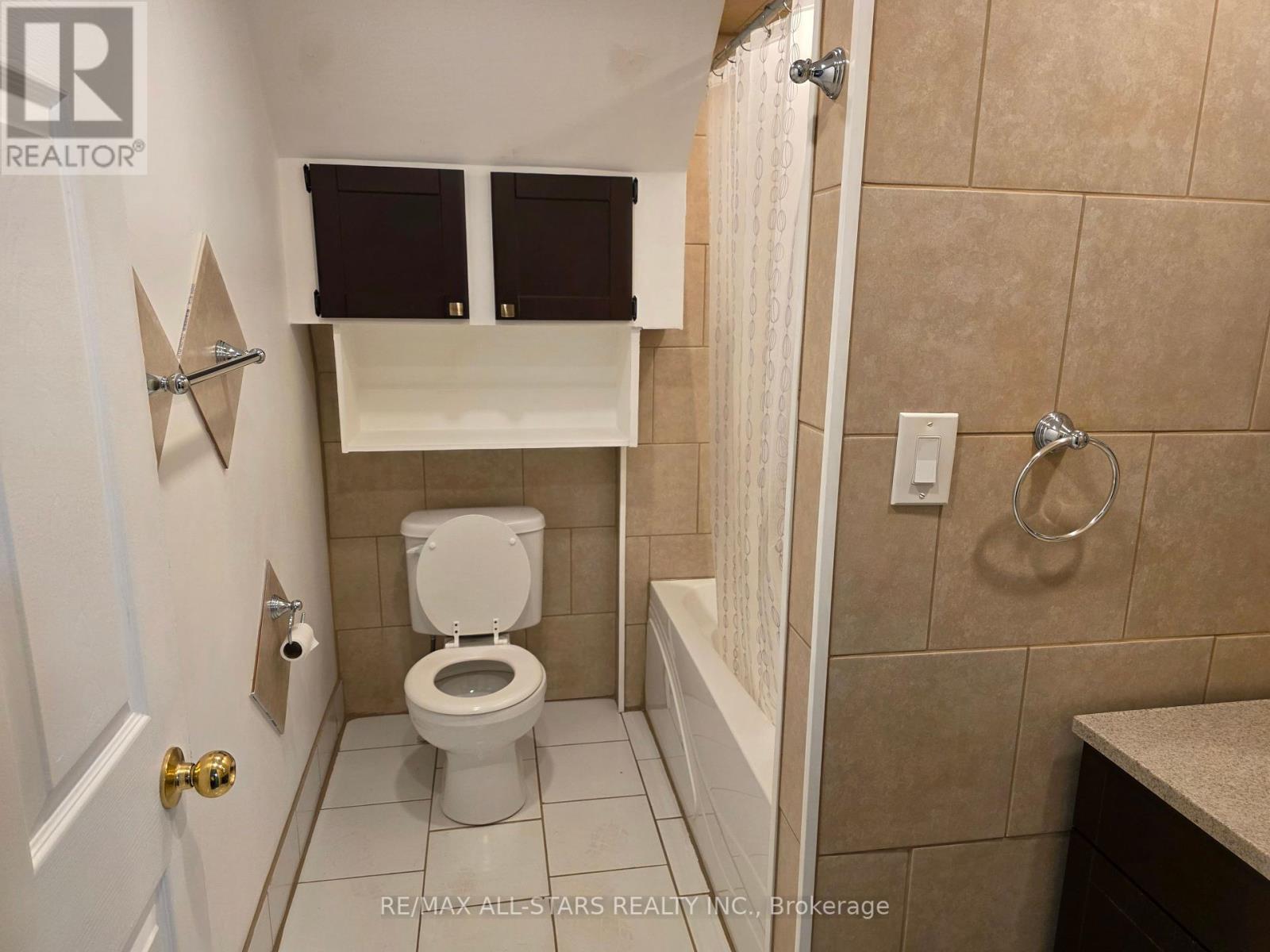 221 Elgin Street W, Oshawa, Ontario  L1J 2N9 - Photo 6 - E12425114