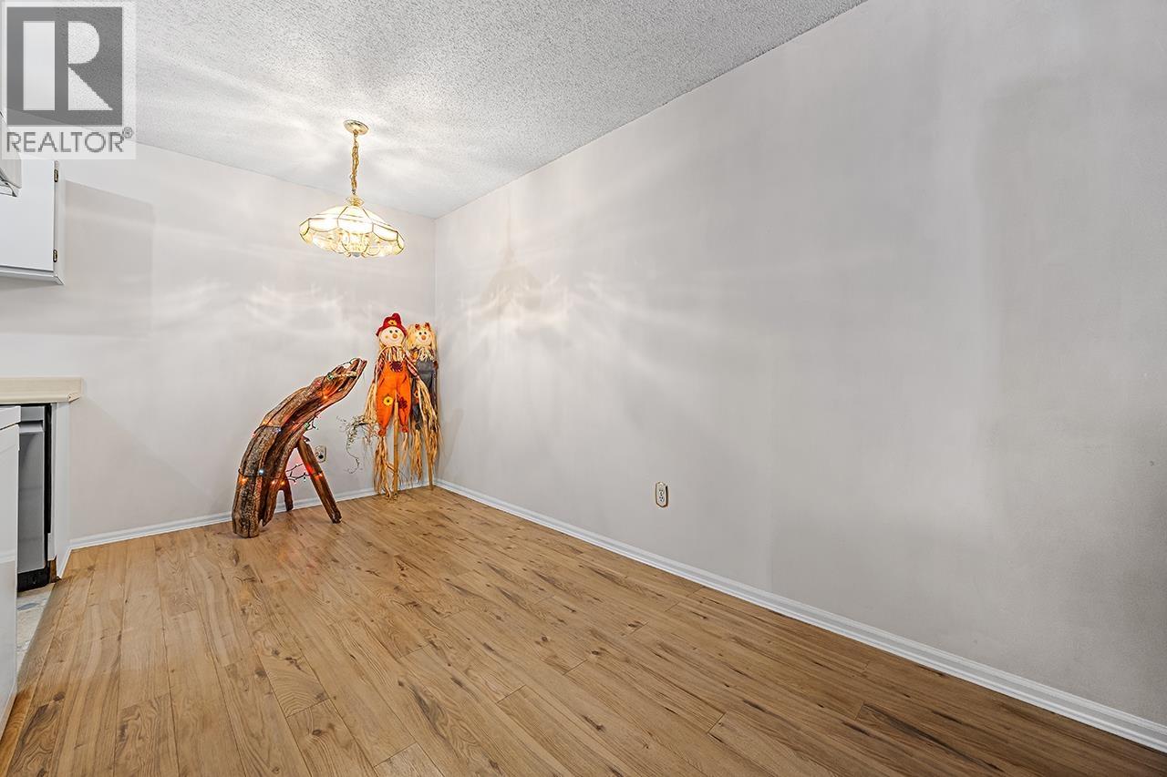 109 8231 Granville Avenue, Richmond, British Columbia  V6Y 3A4 - Photo 5 - R3051626