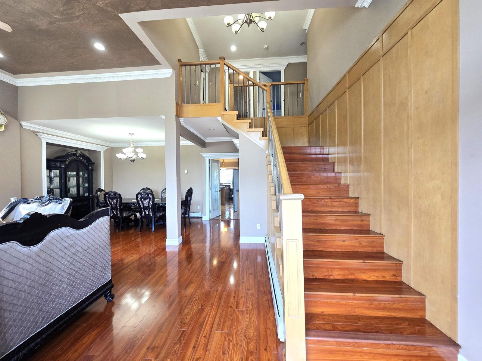 3415 Nightingale Drive, Abbotsford, British Columbia  V2T 5W3 - Photo 4 - R3051082