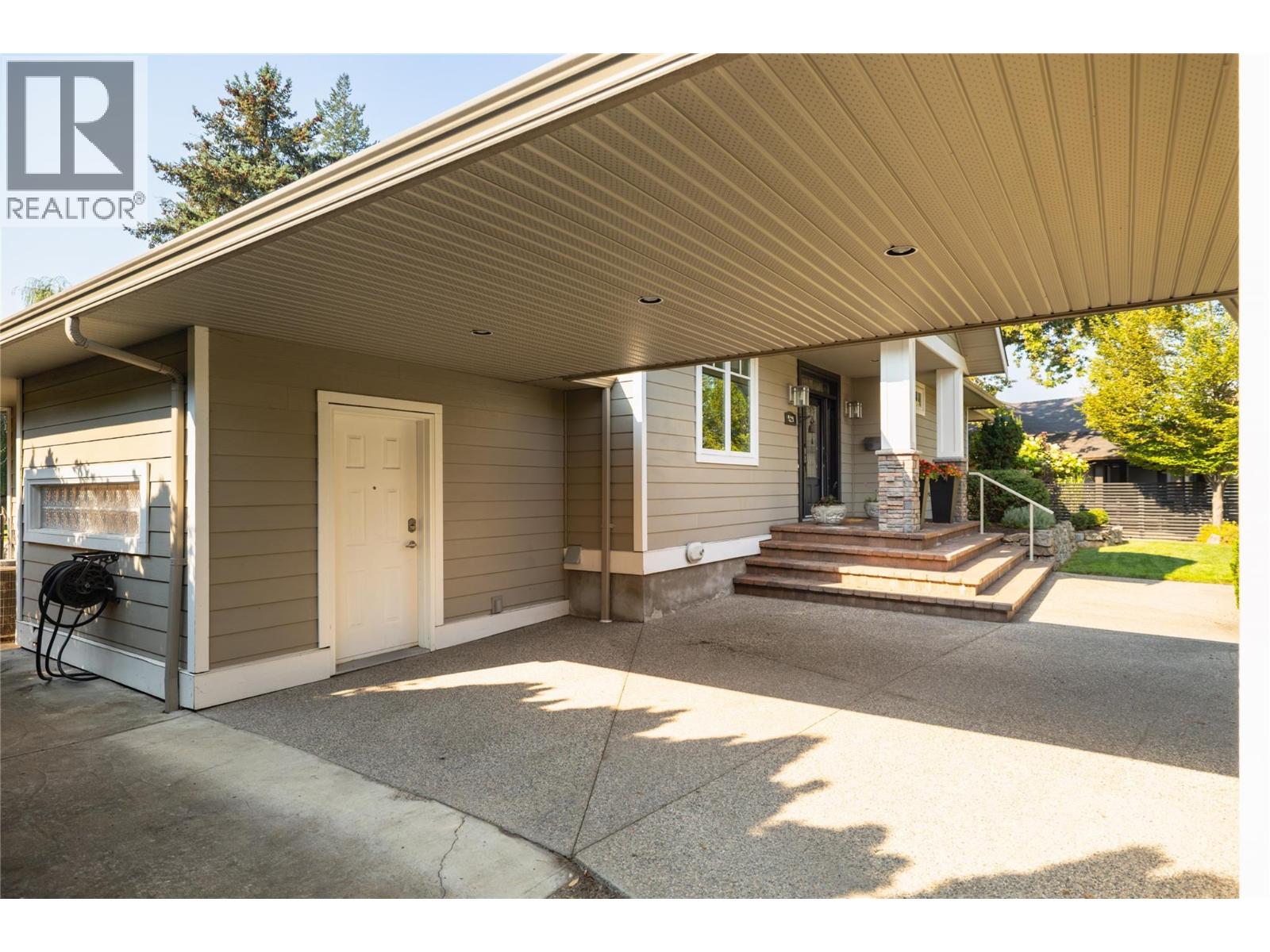 529 KNOWLES Road Kelowna Photo 42