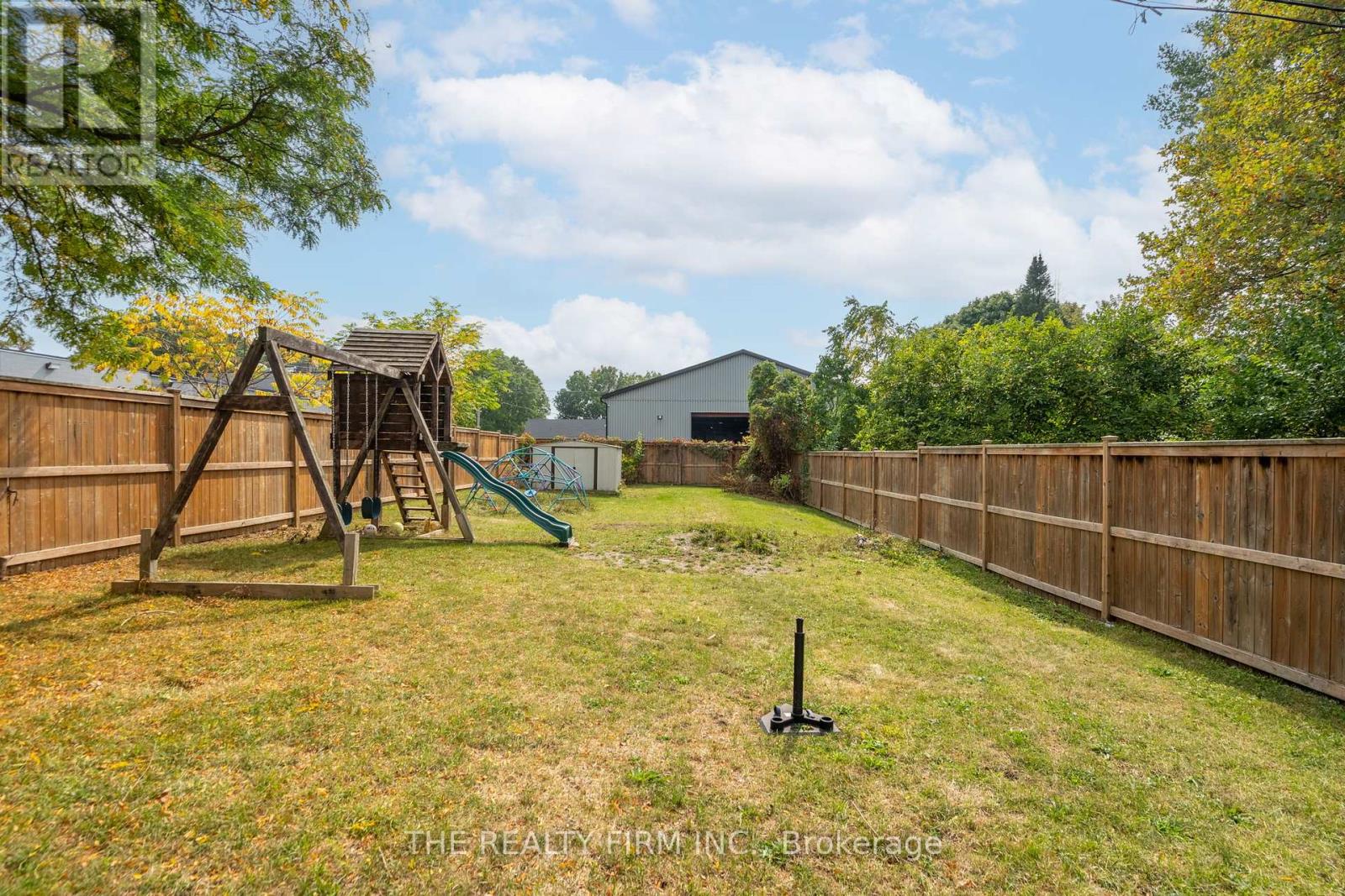 1279 York Street, London East, Ontario  N5W 2V3 - Photo 26 - X12425100