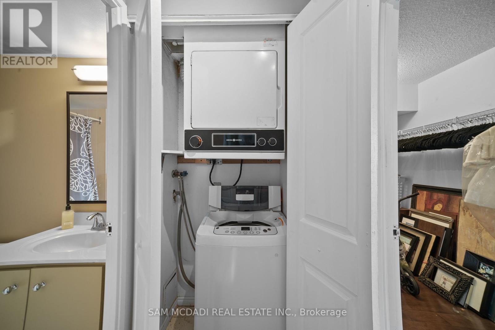 1109 - 1485 Lakeshore Road E, Mississauga (Lakeview), Ontario  L5E 3G2 - Photo 18 - W12425064