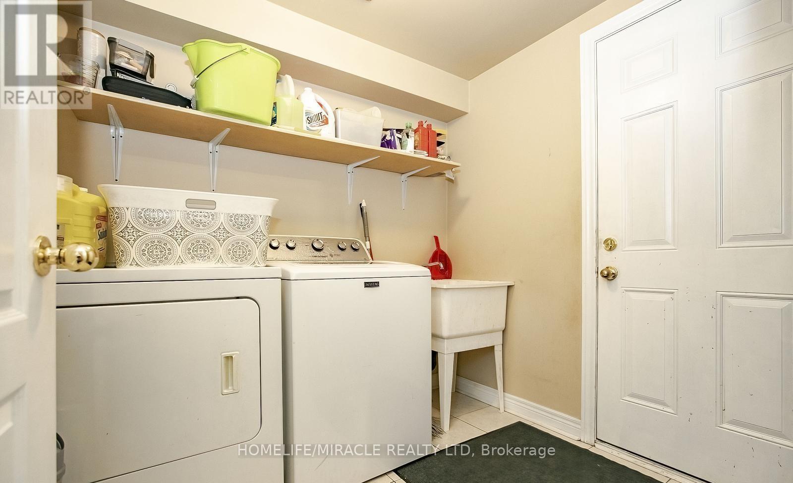20 Oblate Crescent, Brampton, Ontario  L6Y 0K2 - Photo 37 - W12425065