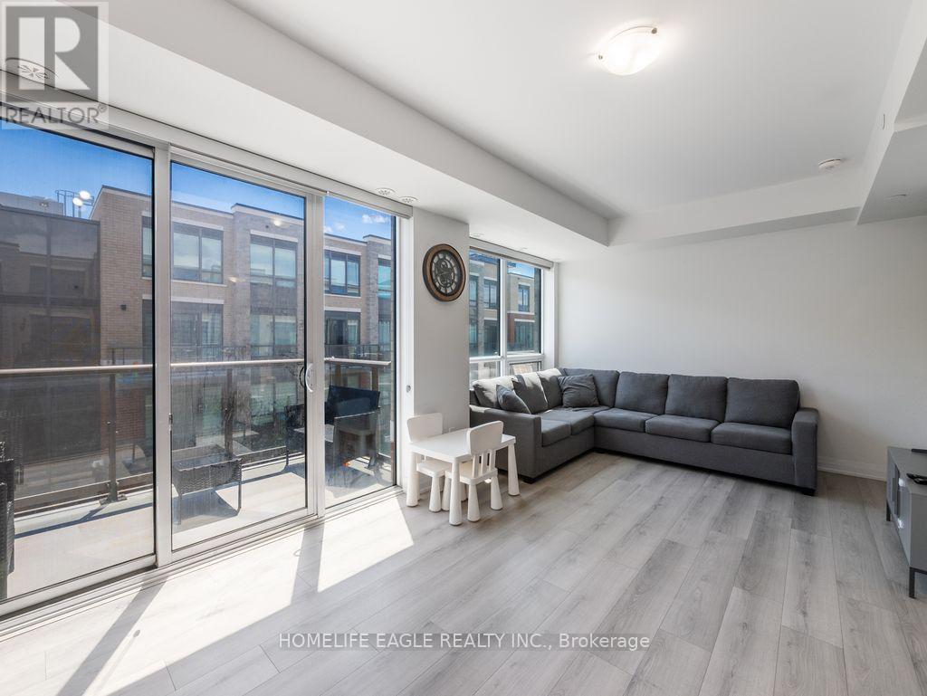 346 - 75 Attmar Drive, Brampton (Bram East), Ontario  L6P 0Y6 - Photo 2 - W12425082