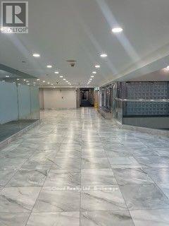#411 - 335 Webb Drive S, Mississauga, Ontario  L5B 4A1 - Photo 11 - W12425093