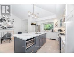 1595 Calverton Court, Mississauga (Mineola), Ca
