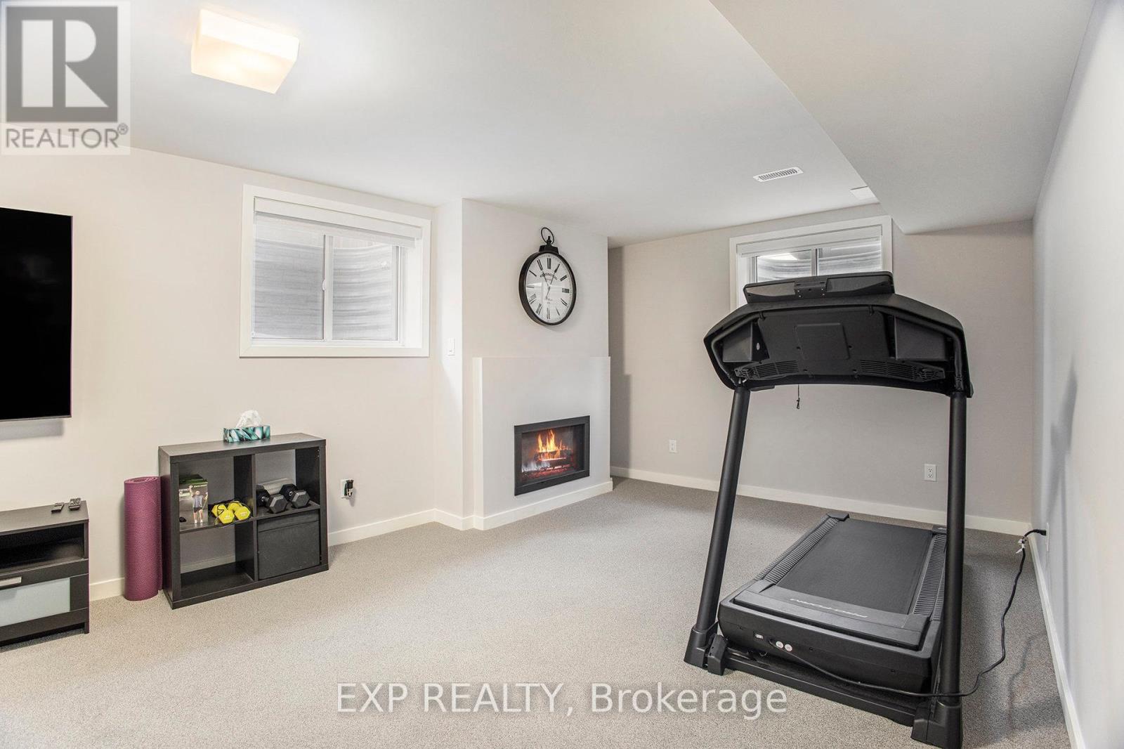 1022 Lunar Glow Crescent, Ottawa, Ontario  K4M 0J9 - Photo 22 - X12425121