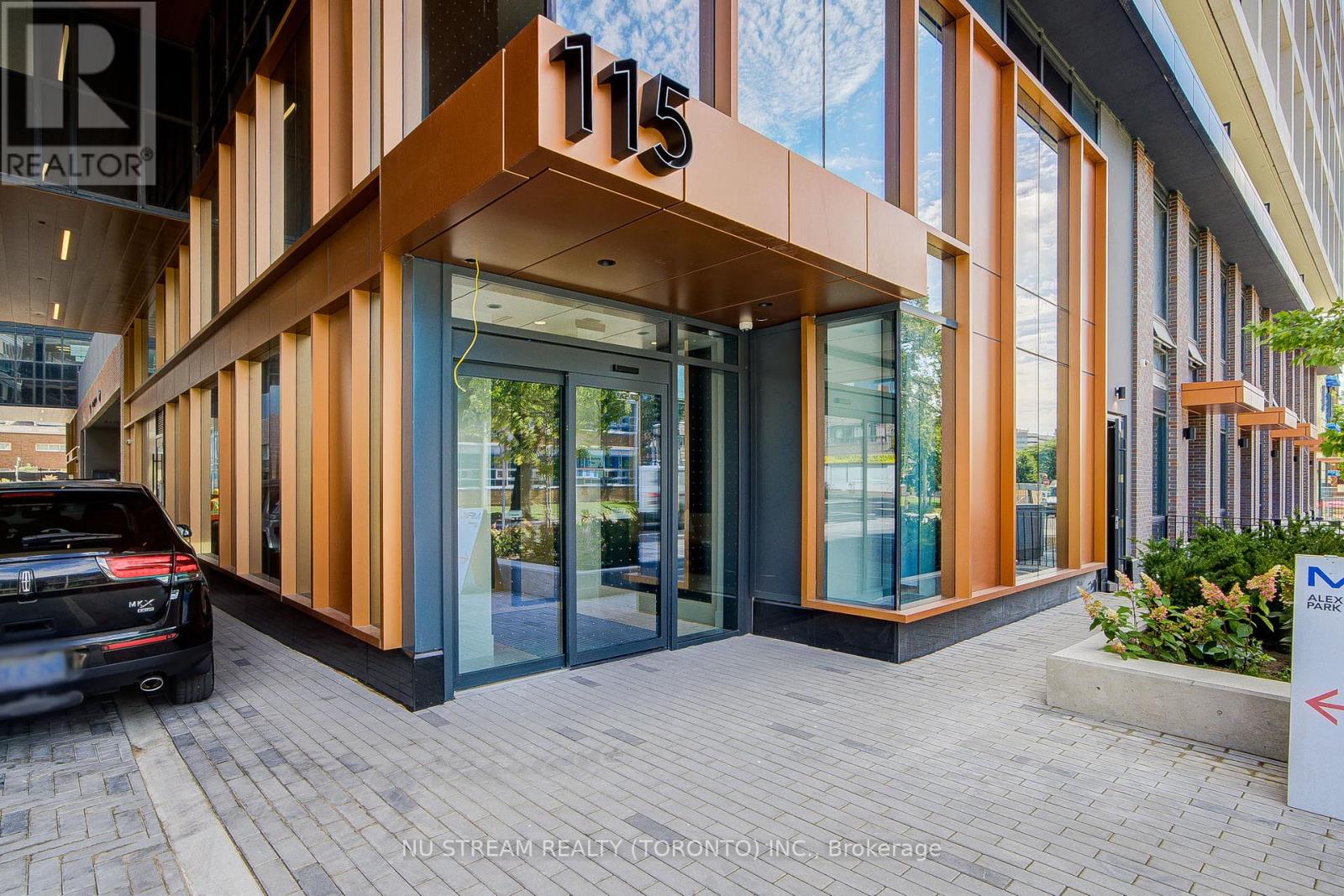 619 - 115 DENISON AVENUE, Toronto, Ontario