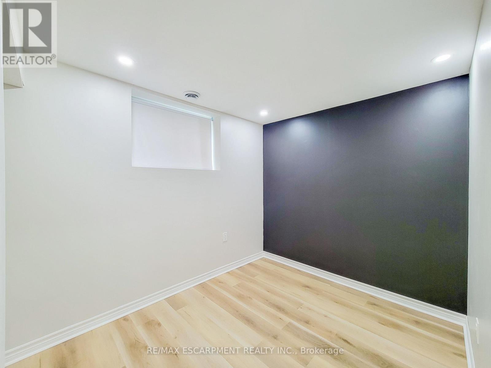 7387 Sherrilee Crescent, Niagara Falls (Brown), Ontario  L2H 3T4 - Photo 25 - X12425081