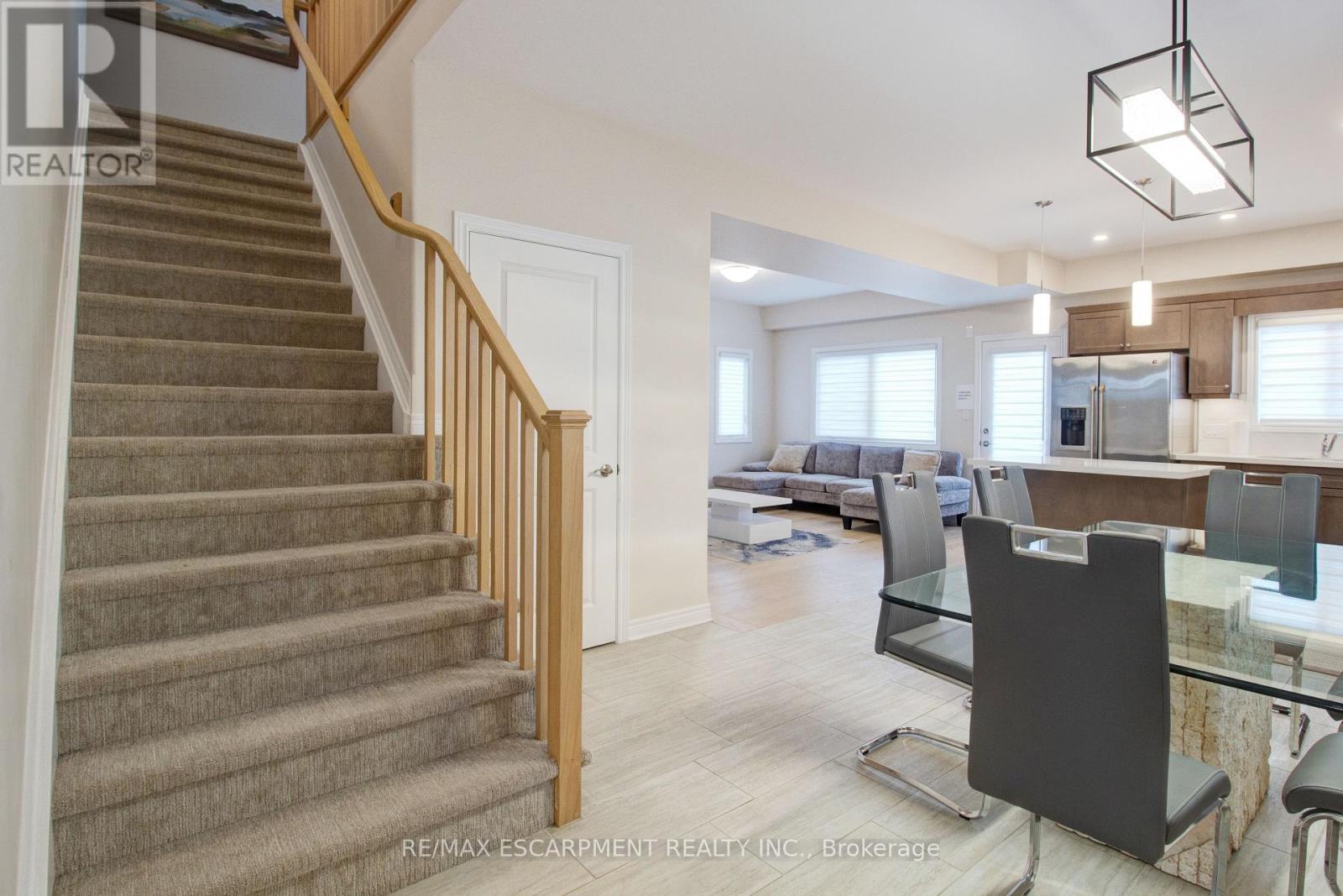 7387 Sherrilee Crescent, Niagara Falls (Brown), Ontario  L2H 3T4 - Photo 31 - X12425081