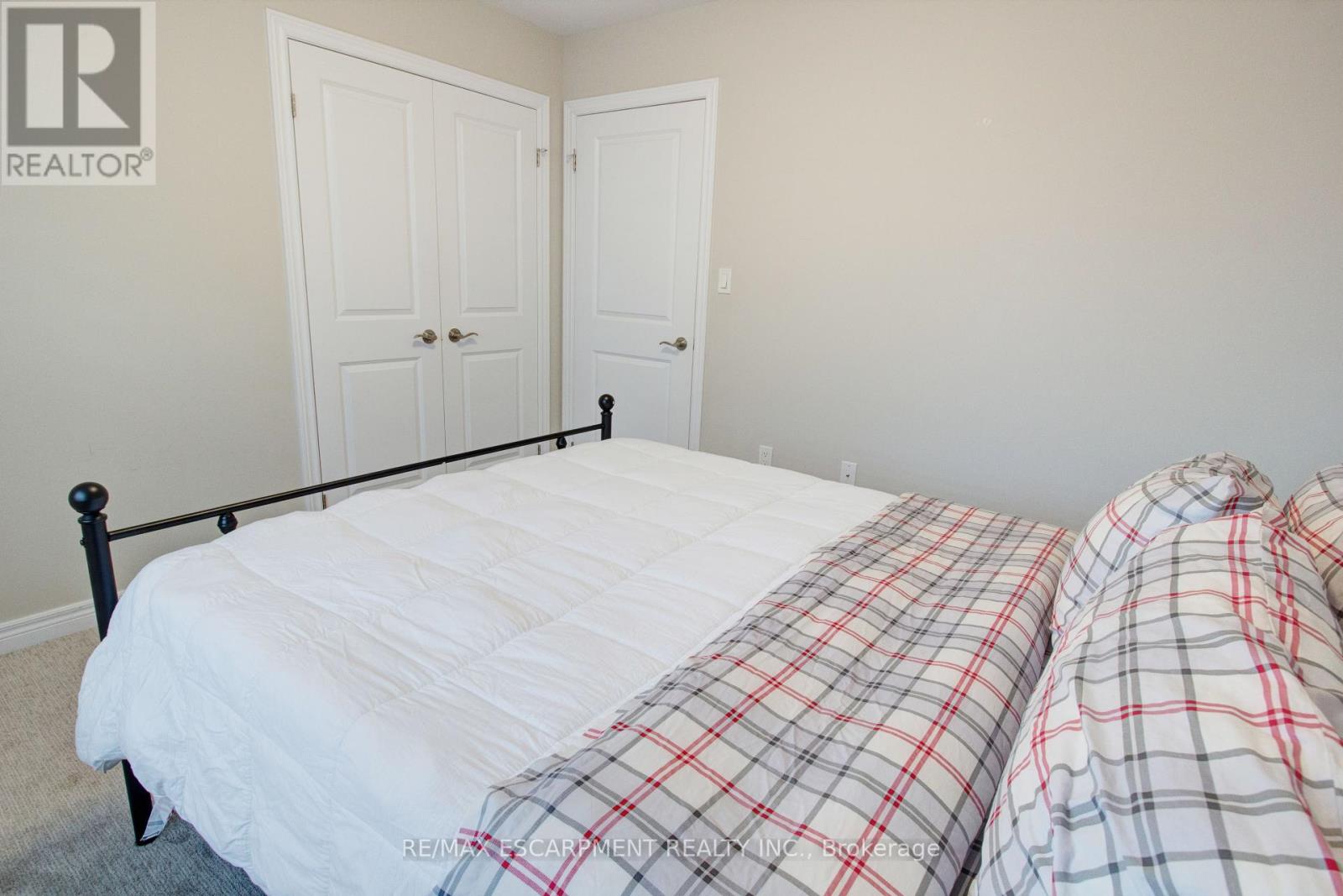 7387 Sherrilee Crescent, Niagara Falls (Brown), Ontario  L2H 3T4 - Photo 45 - X12425081