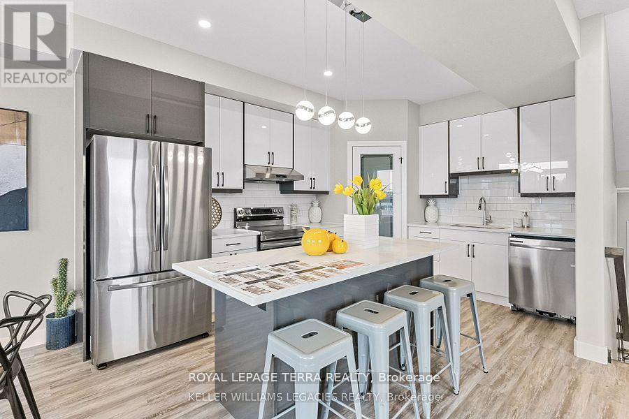 3 - 3557 Colonel Talbot Road, London South (South V), Ontario  N6P 1H6 - Photo 2 - X12422545