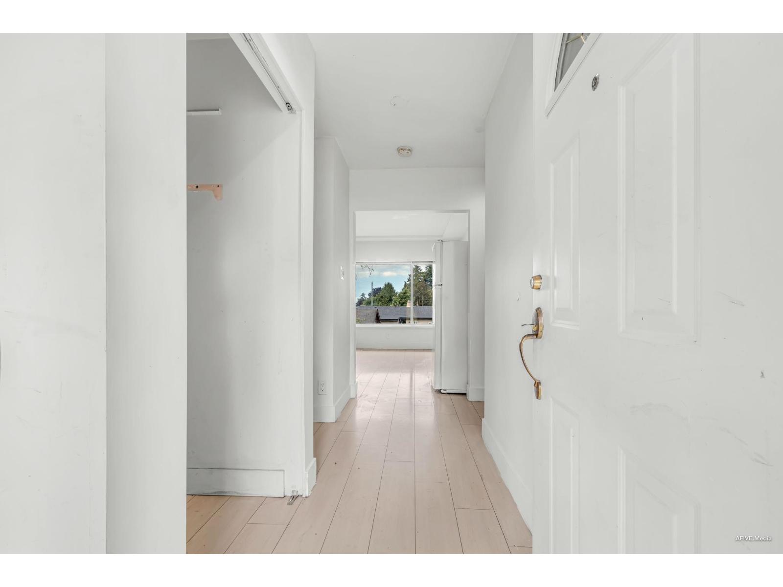 10317 127 Street, Surrey, British Columbia  V3V 5K1 - Photo 4 - R3051953