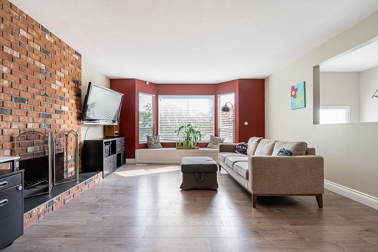 20423 90 Crescent, Langley, British Columbia  V1M 1A9 - Photo 5 - R3051933