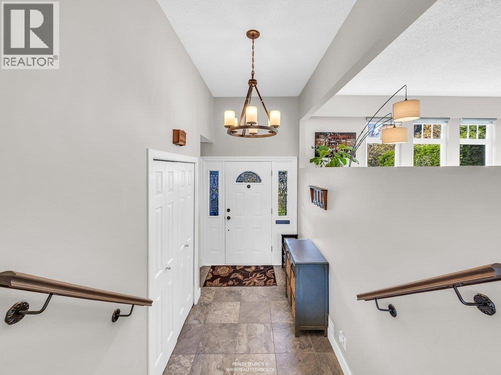 10920 Hogarth Drive, Richmond, British Columbia  V7E 3Z8 - Photo 2 - R3052049