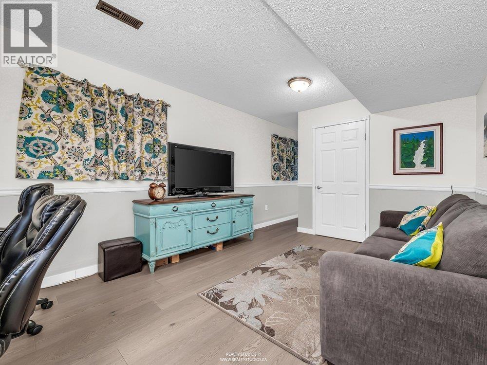 10920 Hogarth Drive, Richmond, British Columbia  V7E 3Z8 - Photo 27 - R3052049