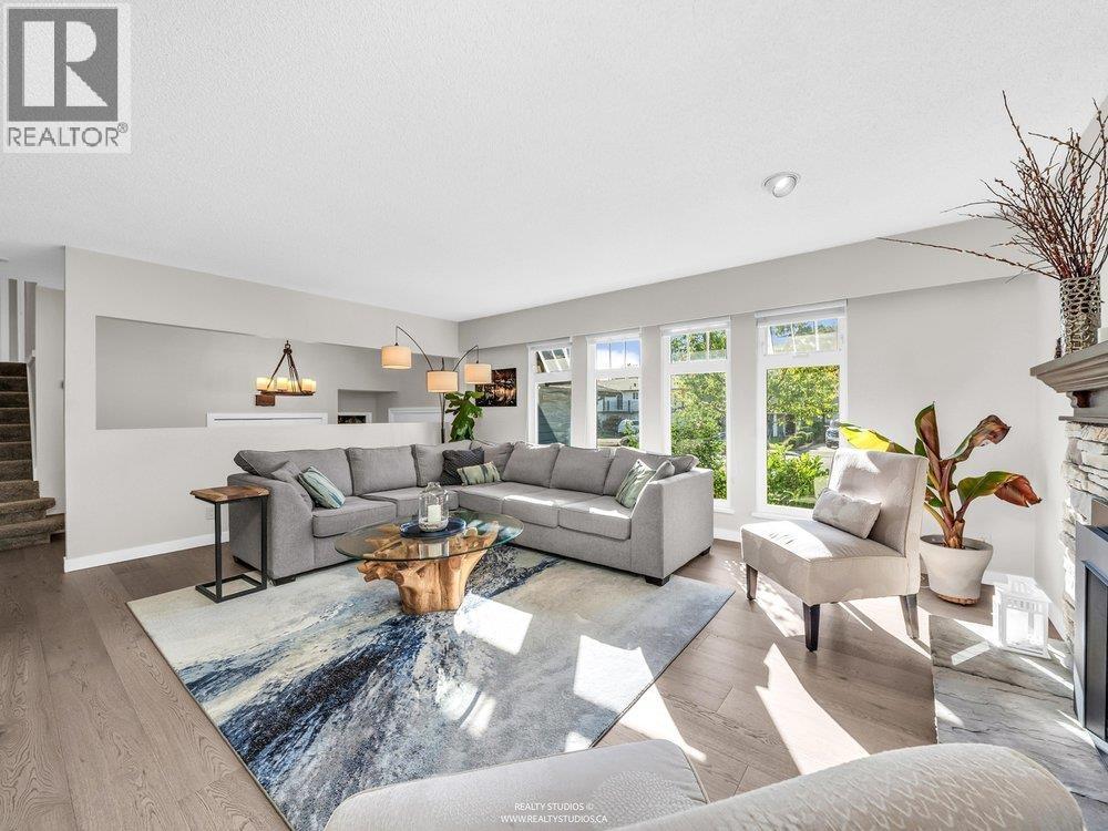 10920 Hogarth Drive, Richmond, British Columbia  V7E 3Z8 - Photo 5 - R3052049