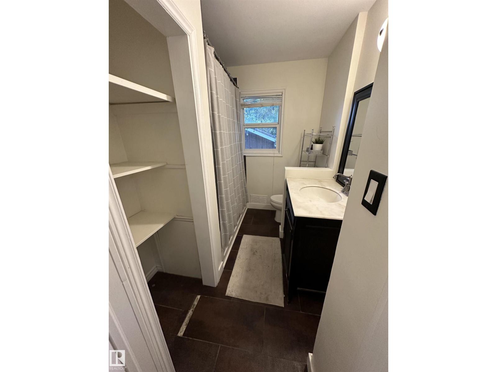 10309 74 St Nw, Edmonton, Alberta  T6A 2Y4 - Photo 16 - E4459310