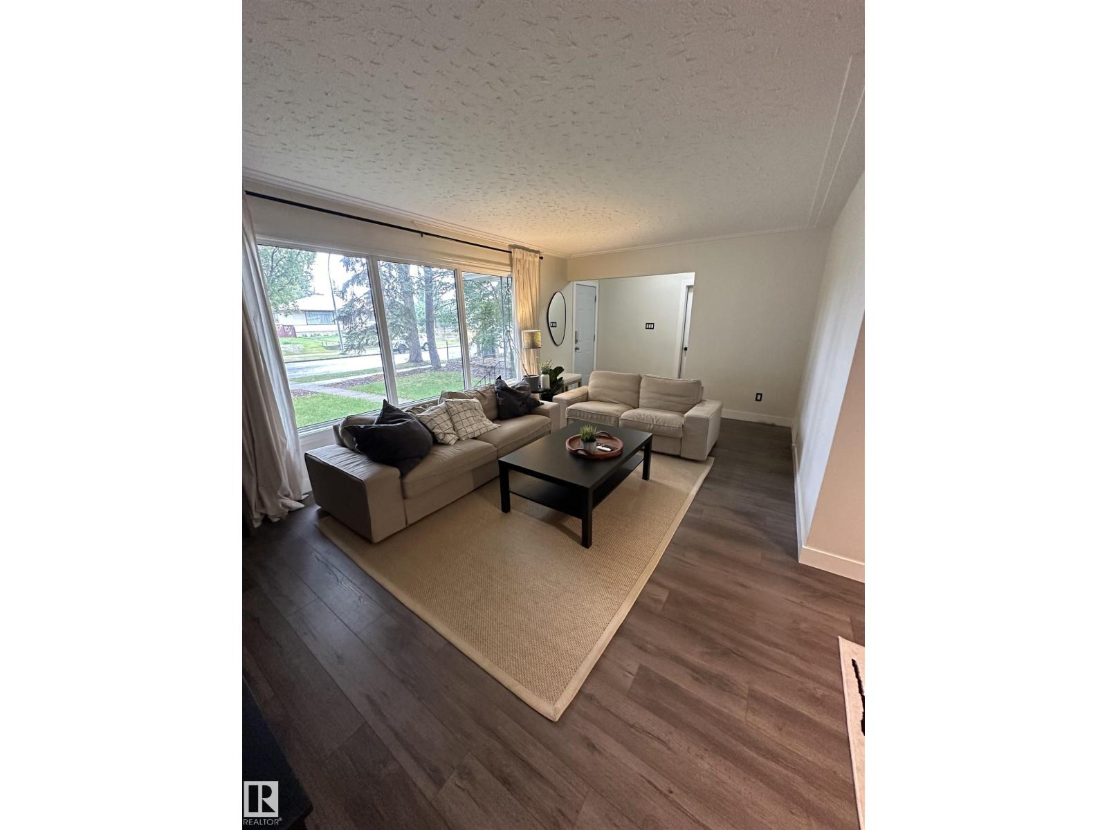 10309 74 St Nw, Edmonton, Alberta  T6A 2Y4 - Photo 4 - E4459310