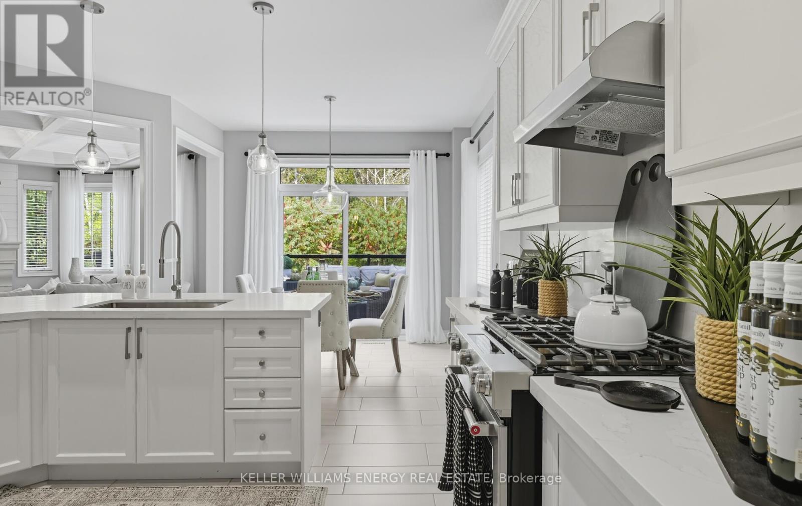 28 Coach Crescent, Whitby, Ontario  L1R 0K8 - Photo 14 - E12425166