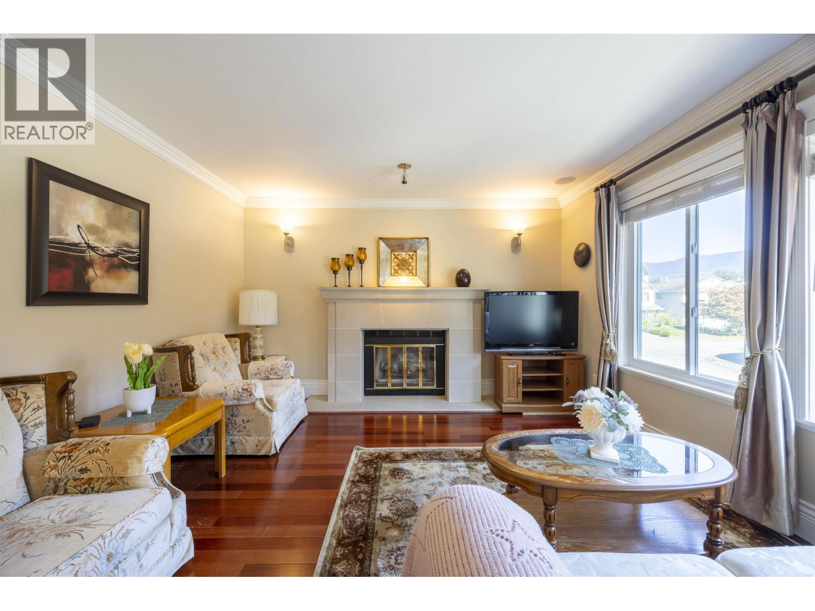 2845 Mccoomb Drive, Coquitlam, British Columbia  V3B 6L2 - Photo 5 - R3052004