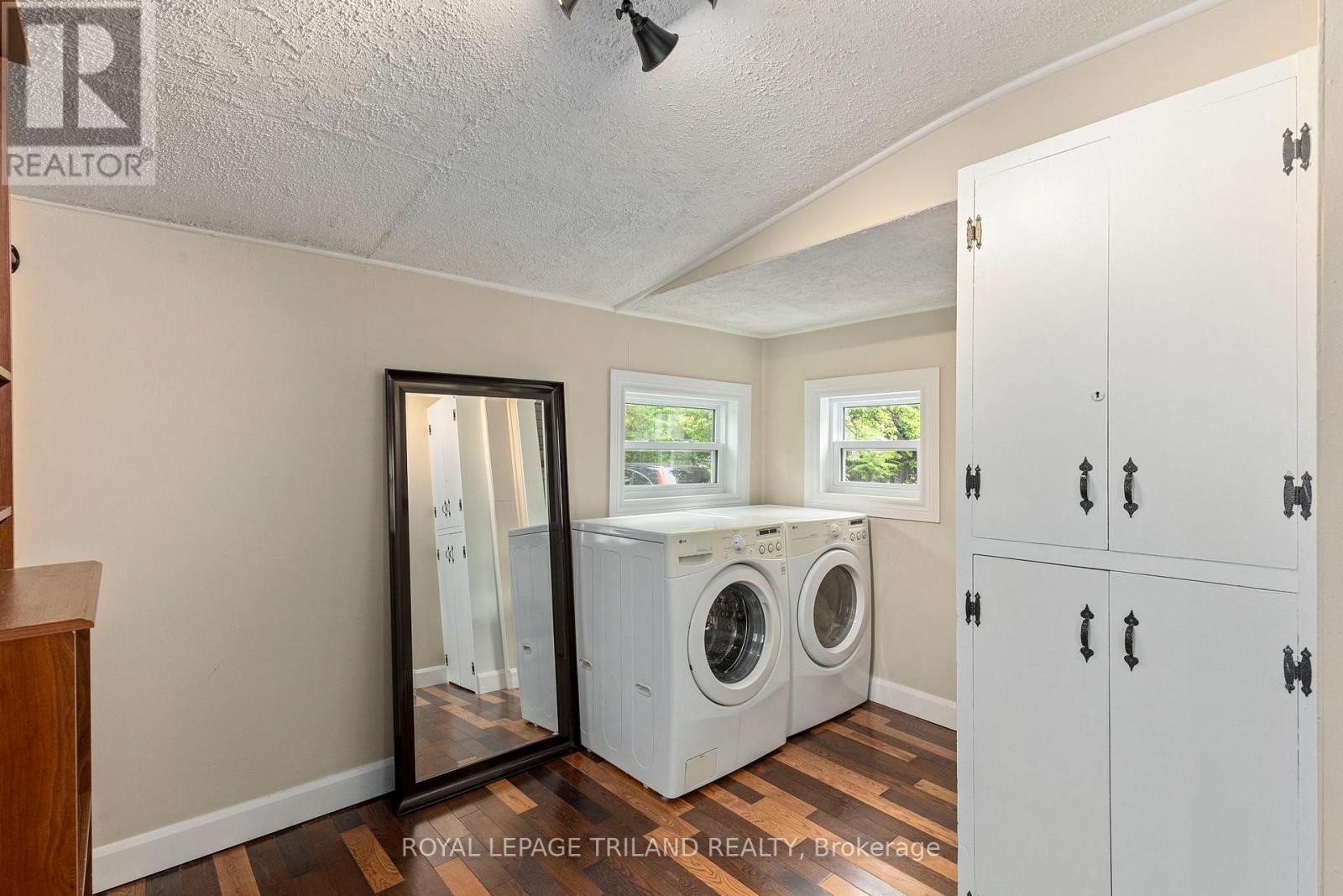 26 Kensington Avenue, London North, Ontario  N6H 1C2 - Photo 17 - X12425131