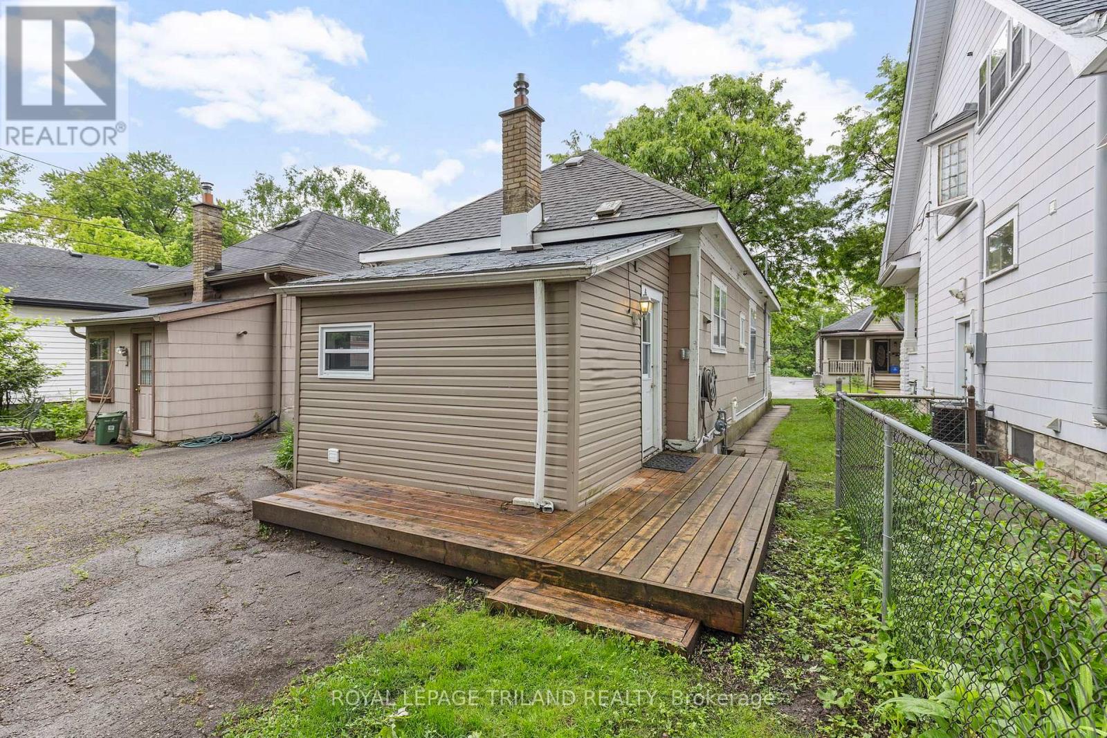 26 Kensington Avenue, London North, Ontario  N6H 1C2 - Photo 23 - X12425131