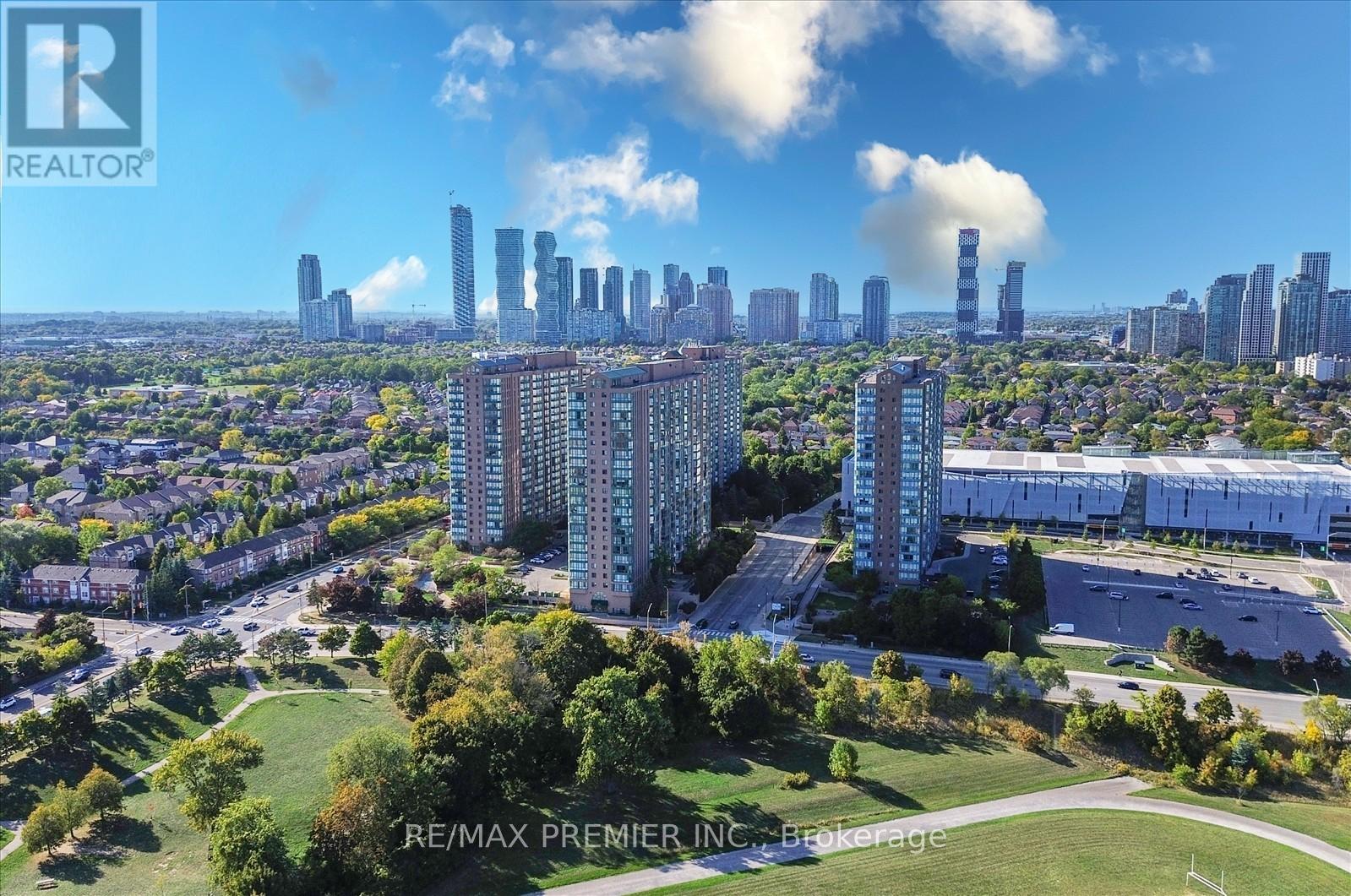 1708 - 89 Dundas Street W, Mississauga, Ontario  L5B 0P9 - Photo 18 - W12425123