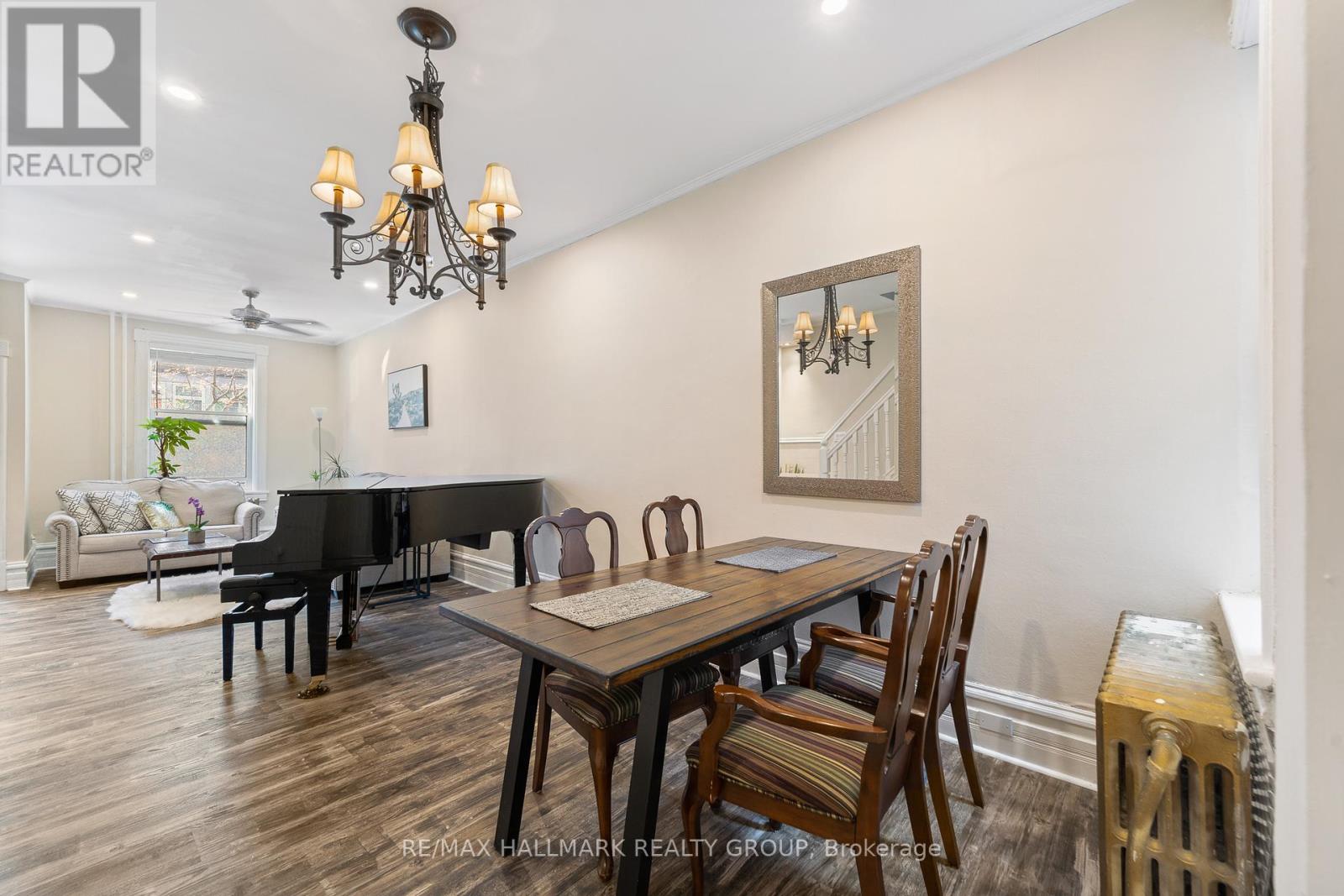 181 Guigues Avenue, Ottawa, Ontario  K1N 5J1 - Photo 10 - X12425162