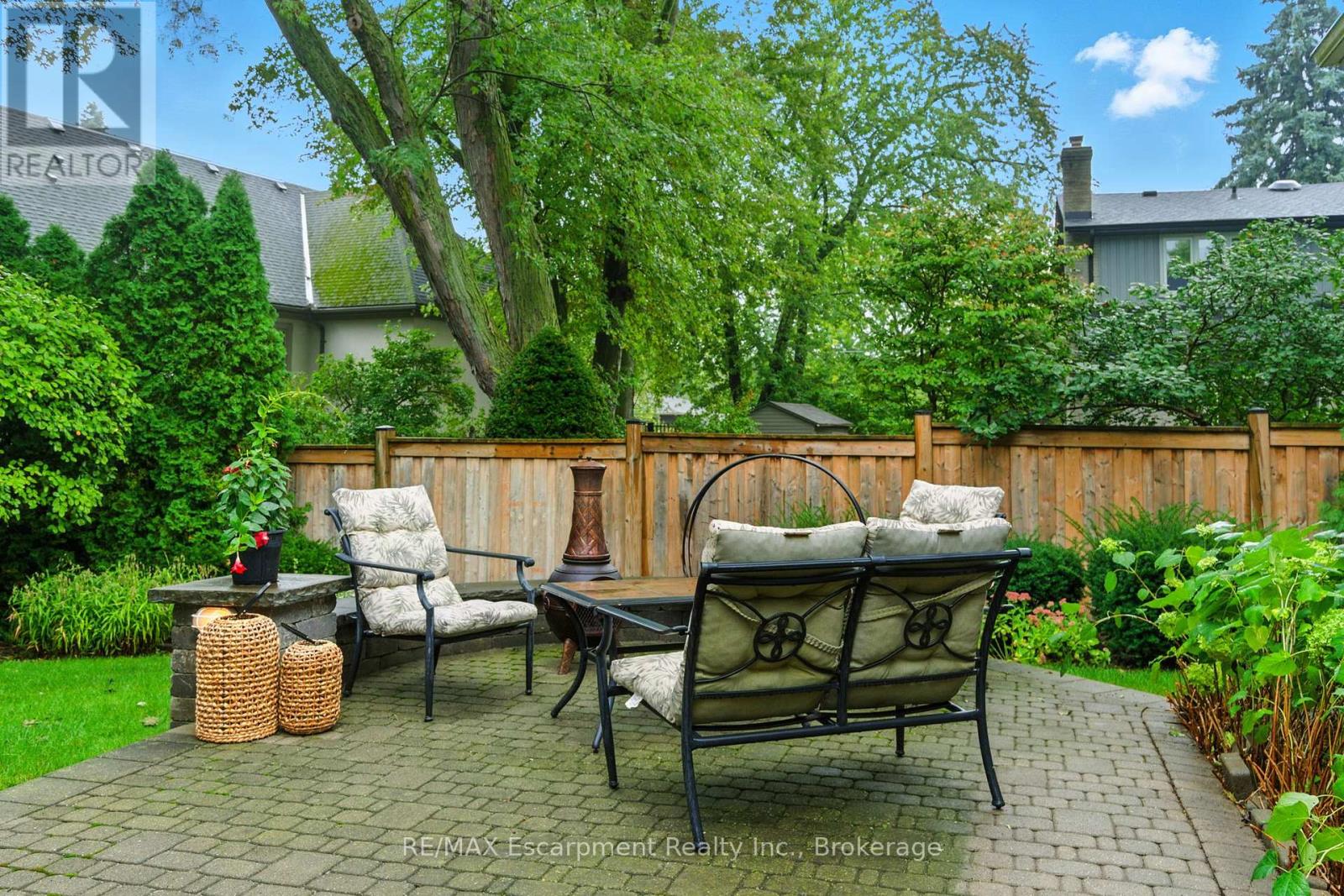 925 Halsham Court, Mississauga, Ontario  L5J 4T9 - Photo 46 - W12425144