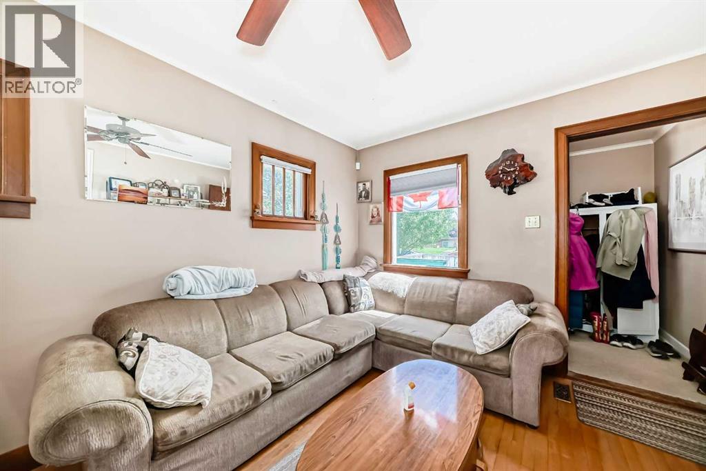 340 33 Avenue Ne, Calgary, Alberta  T2E 2H8 - Photo 12 - A2240095