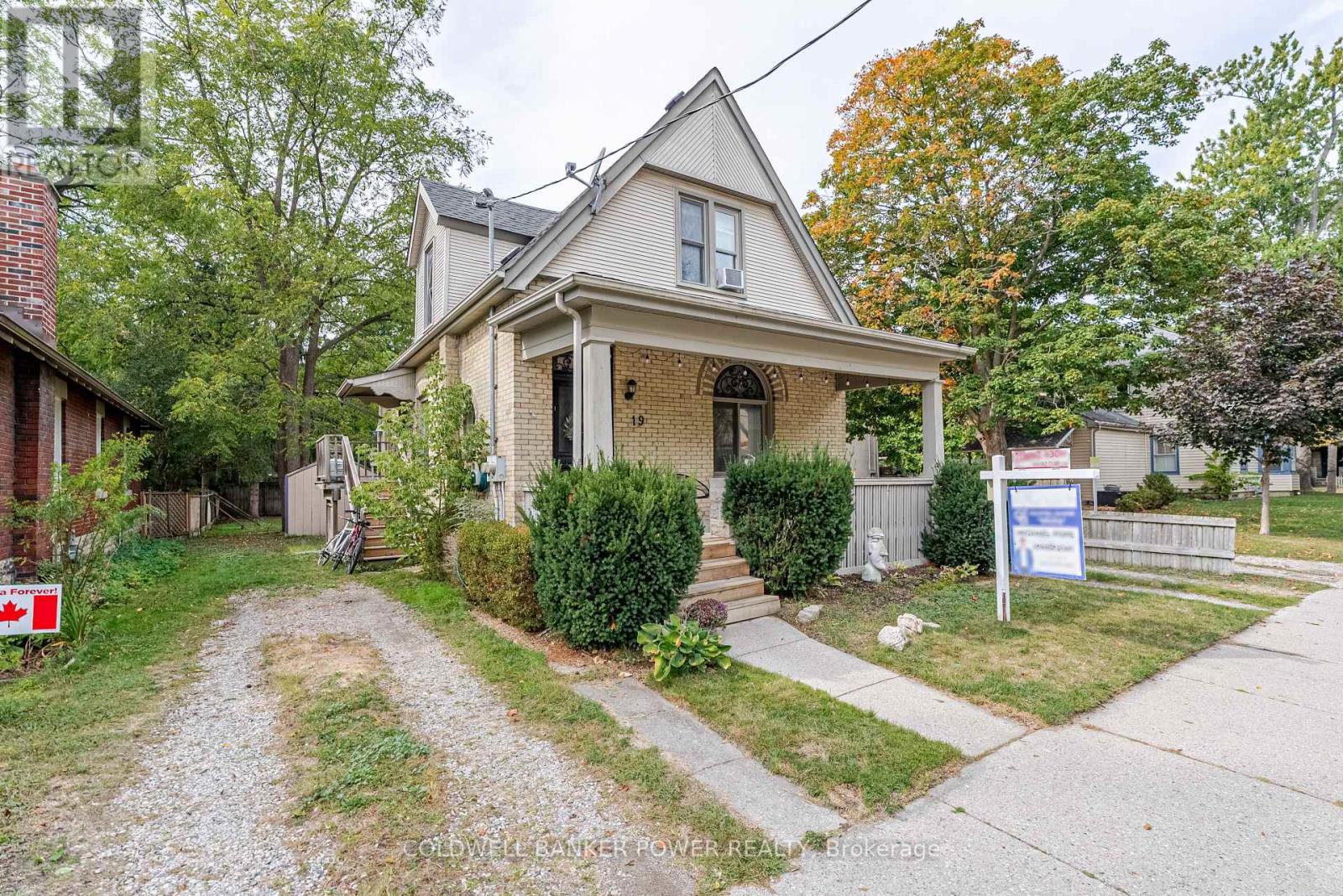 19 Cynthia Street, London South, Ontario  N6C 3G2 - Photo 1 - X12424064