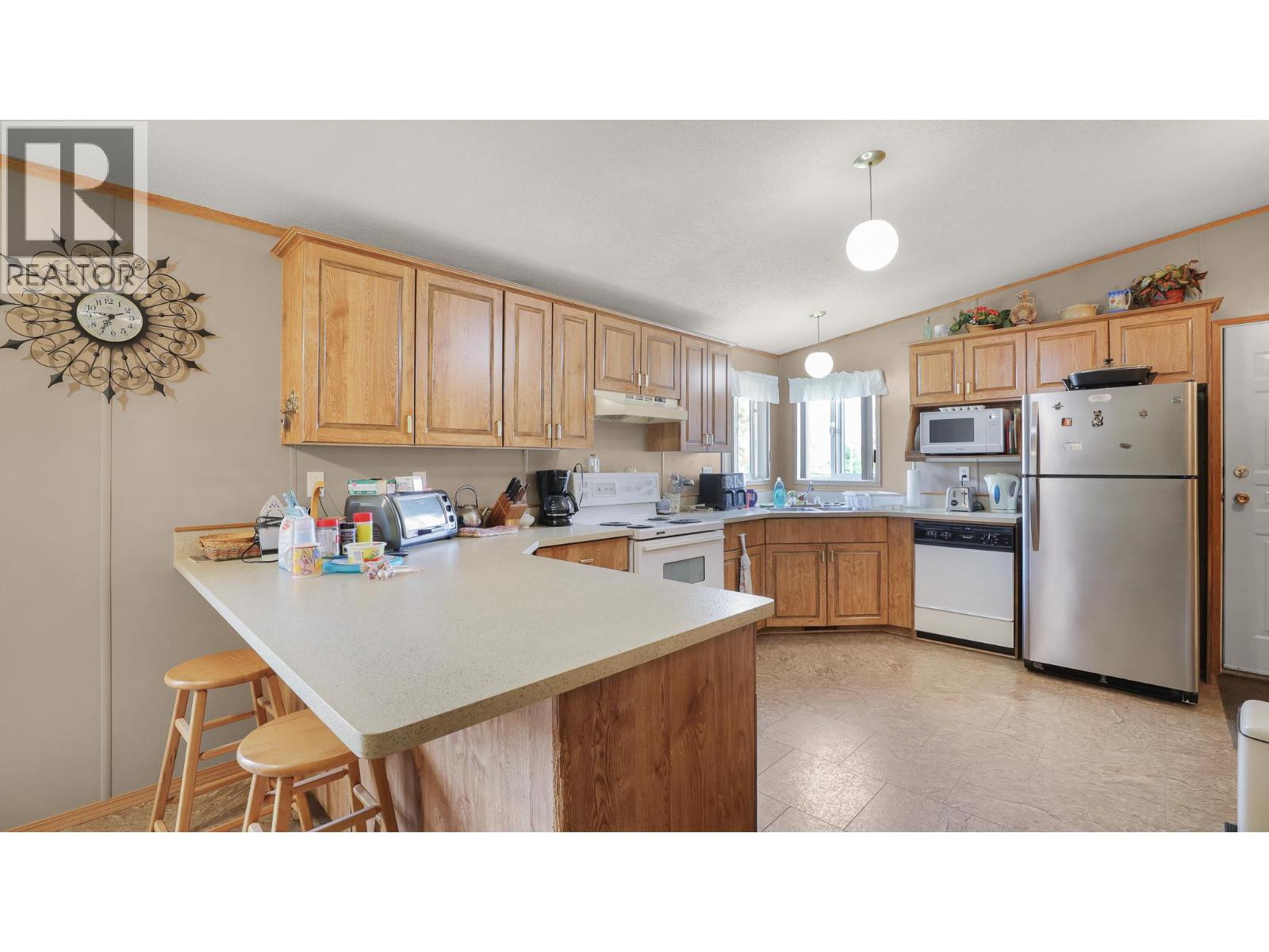 9196 West Avenue, Wilmer, British Columbia  V0A 1K5 - Photo 4 - 10363412