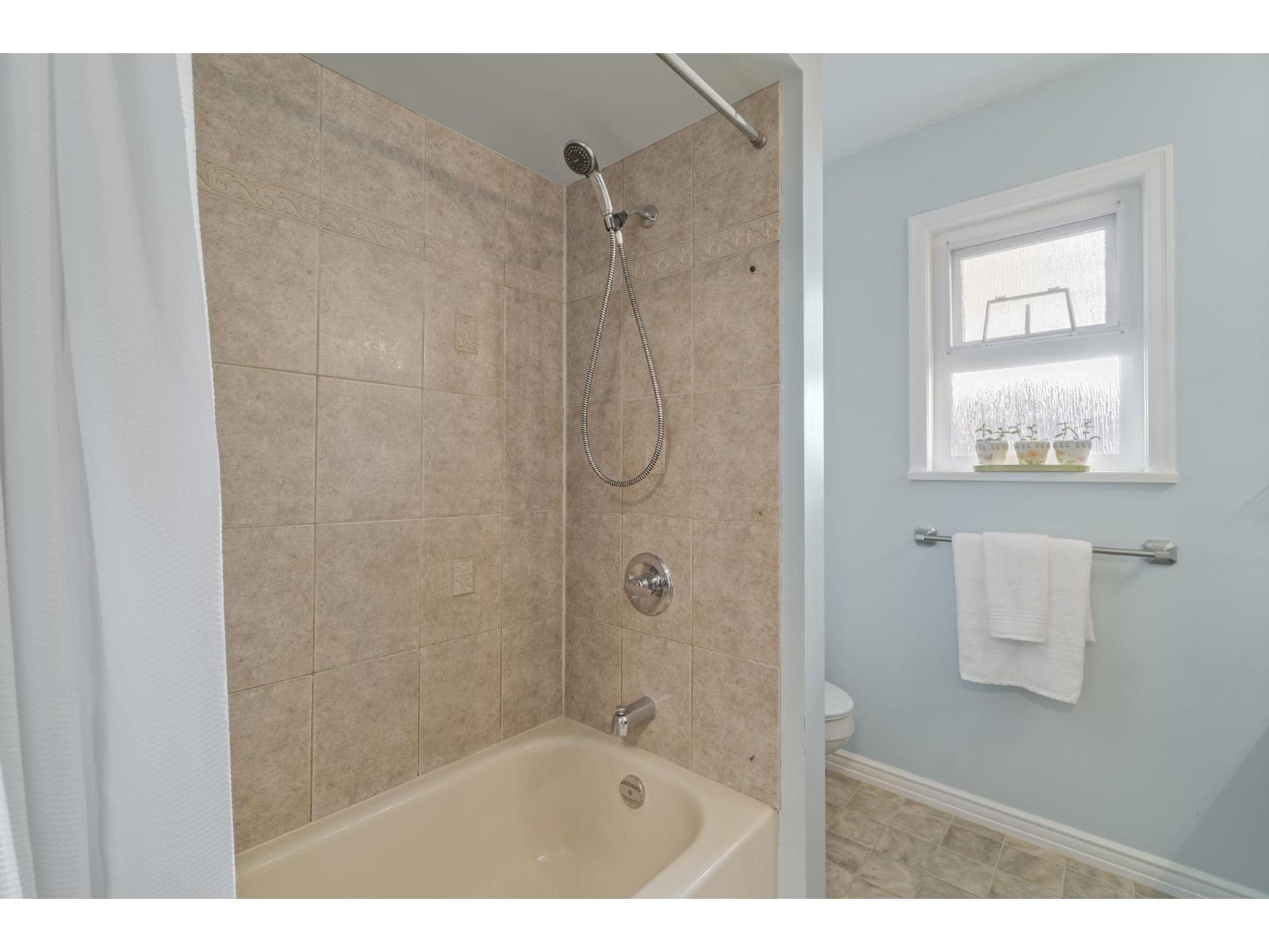 14437 Chartwell Drive, Surrey, British Columbia  V3S 5E3 - Photo 22 - R3052020