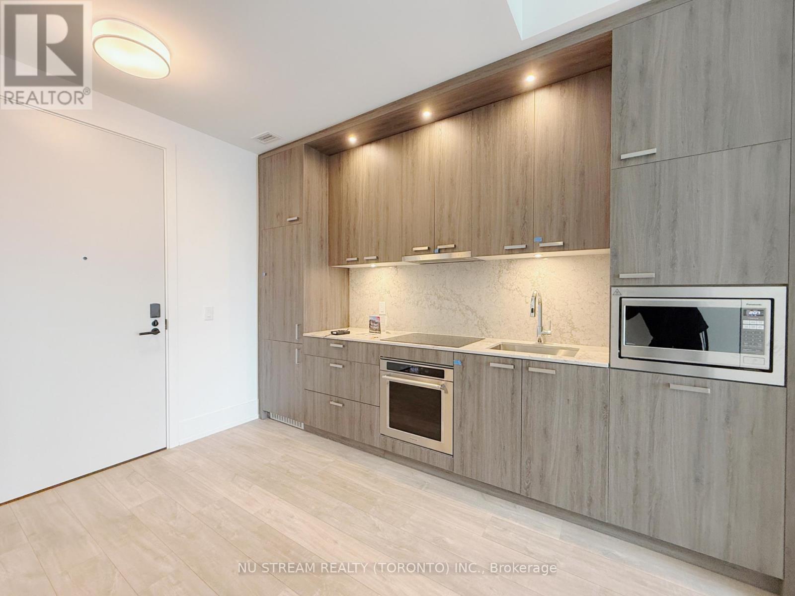 703 - 115 Denison Avenue, Toronto, Ontario  M5T 2N1 - Photo 3 - C12425127