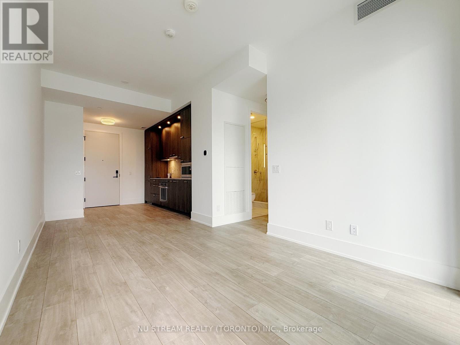 703 - 115 Denison Avenue, Toronto, Ontario  M5T 2N1 - Photo 4 - C12425127