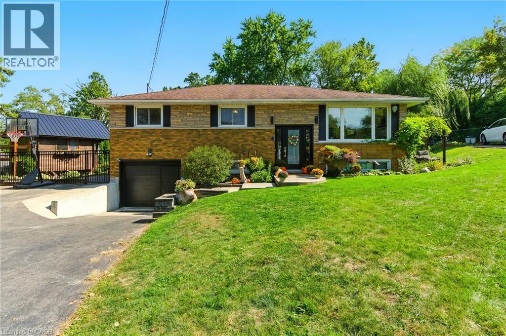 19 Wallace Place, Caledonia, Ontario  N3W 1G4 - Photo 1 - 40773436