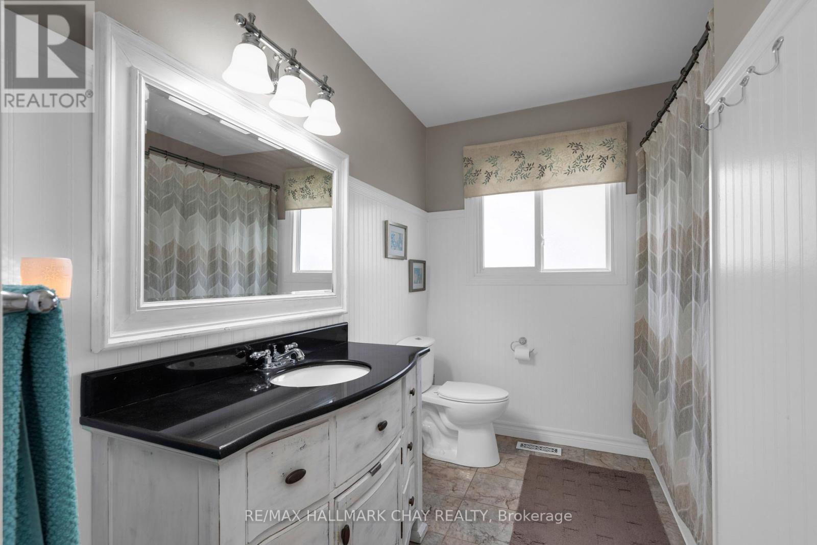53 Heather Street, Barrie, Ontario  L4N 4M9 - Photo 19 - S12425132
