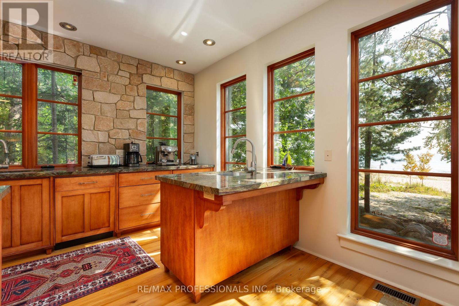 12 Walker Road, Tiny, Ontario  L0L 2J0 - Photo 14 - S12425143