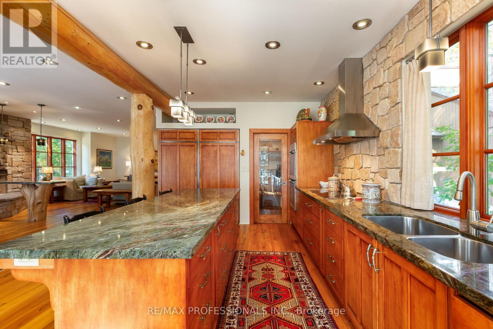12 Walker Road, Tiny, Ontario  L0L 2J0 - Photo 15 - S12425143