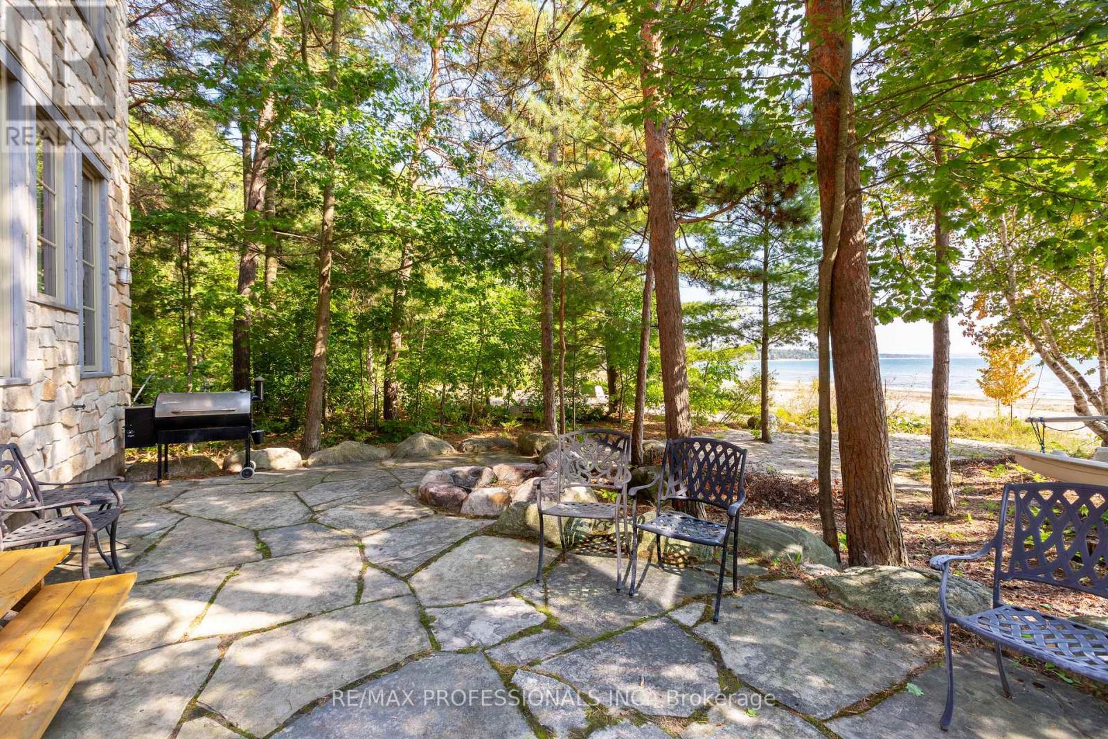 12 Walker Road, Tiny, Ontario  L0L 2J0 - Photo 44 - S12425143
